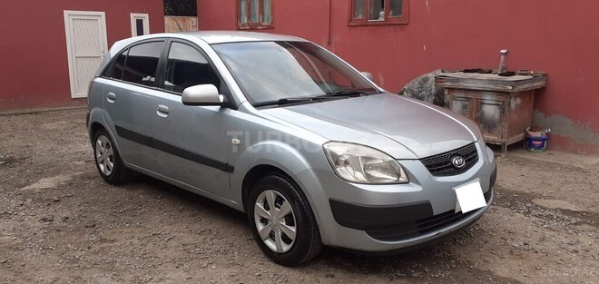 Kia Rio 2005, 390,000 km - 1.5 l - Biləsuvar