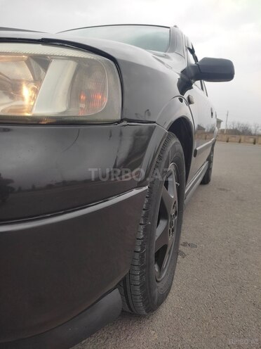 Opel Astra 2000, 378,800 km - 2.0 л - Neftçala