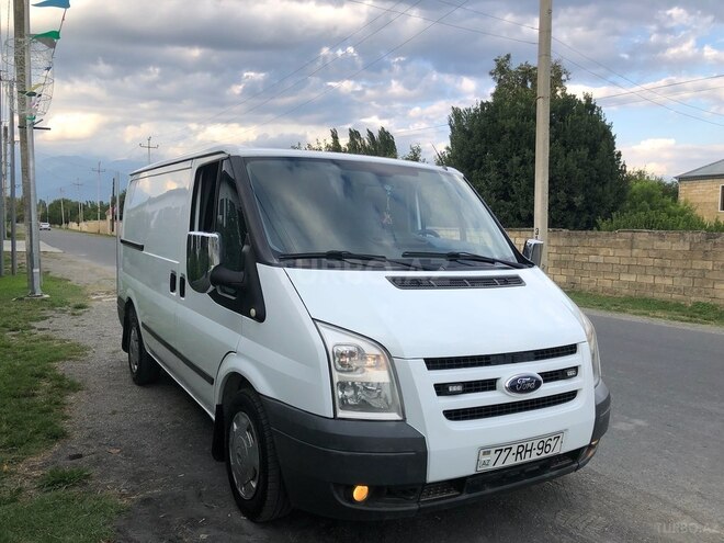 Ford Transit 2009, 239,382 km - 2.2 l - Balakən