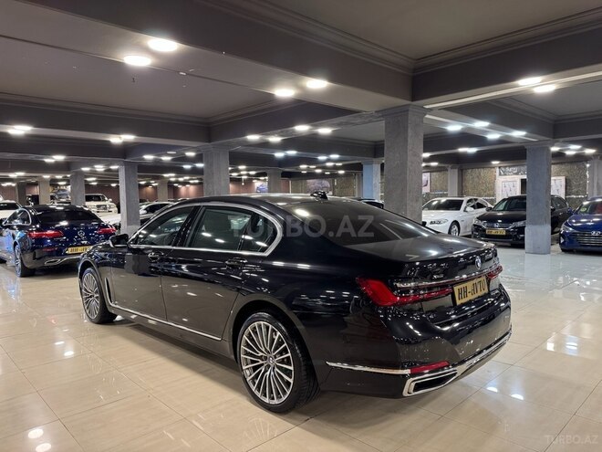 BMW 750 2019, 111,000 km - 3.0 l - Bakı