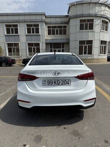 Hyundai Accent 2019, 101,000 km - 1.6 l - Bakı