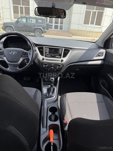 Hyundai Accent 2019, 101,000 km - 1.6 l - Bakı