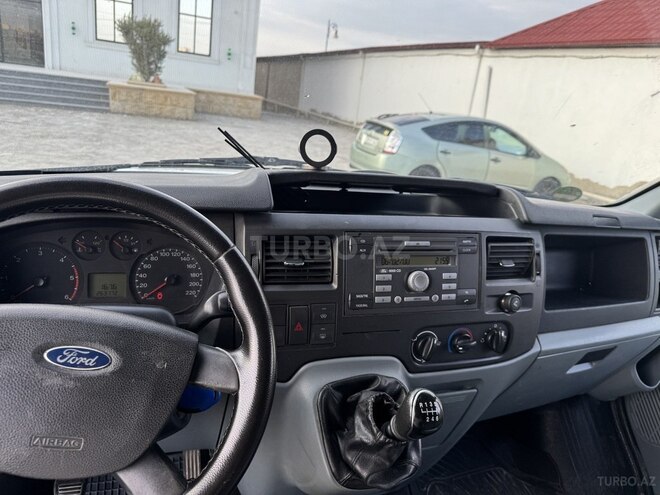 Ford Transit 2009, 263,000 km - 2.4 л - Bakı