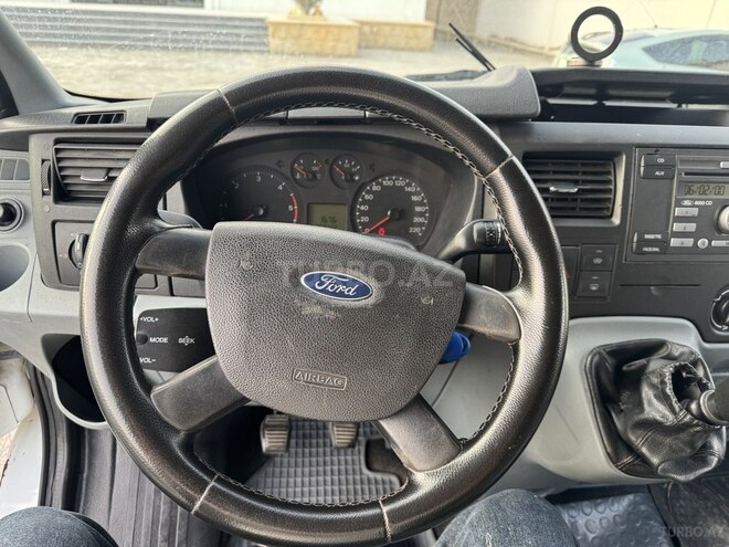 Ford Transit 2009, 263,000 km - 2.4 л - Bakı