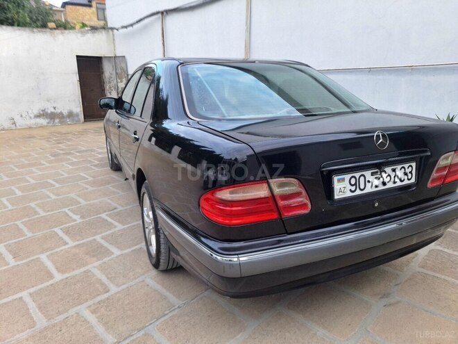 Mercedes E 240 2000, 358,000 km - 2.4 l - Bakı