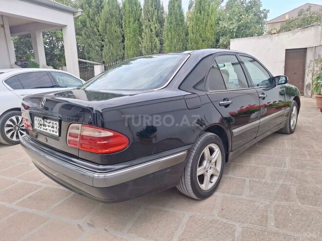 Mercedes E 240 2000, 358,000 km - 2.4 l - Bakı