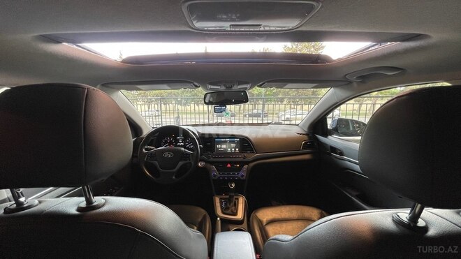 Hyundai Elantra 2016, 177,000 km - 2.0 l - Bakı