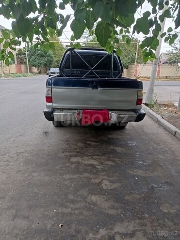 Mitsubishi L200 2003, 245,256 km - 2.5 l - Biləsuvar
