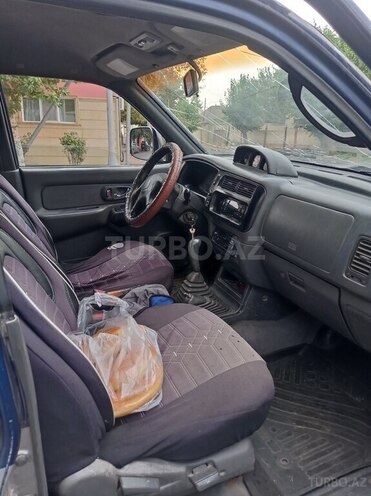 Mitsubishi L200 2003, 245,256 km - 2.5 l - Biləsuvar