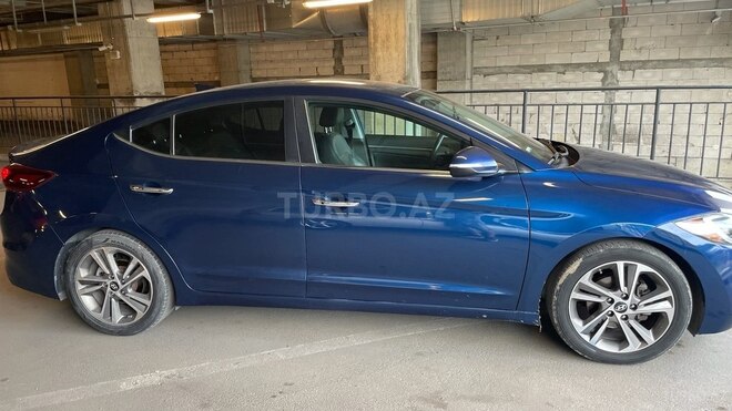 Hyundai Elantra 2016, 177,000 km - 2.0 l - Bakı