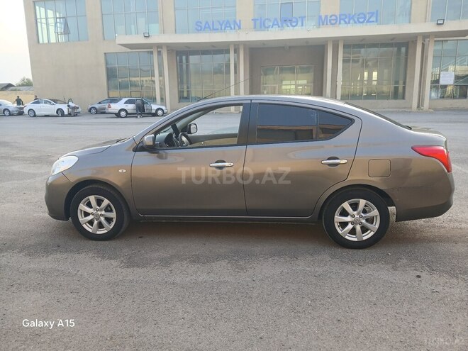 Nissan Sunny 2013, 126,000 km - 1.5 l - Salyan