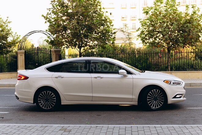 Ford Fusion (North America) 2017, 211,000 km - 2.0 l - Bakı