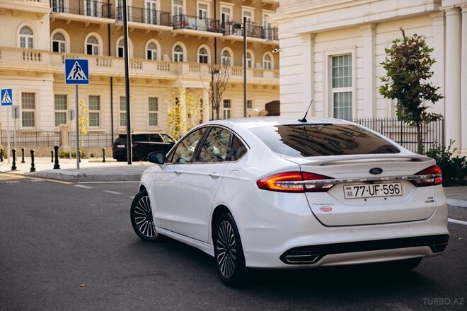 Ford Fusion (North America) 2017, 211,000 km - 2.0 l - Bakı