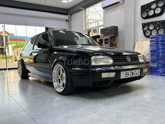 Volkswagen Golf 1997, 100,000 km - 1.8 l - Bakı