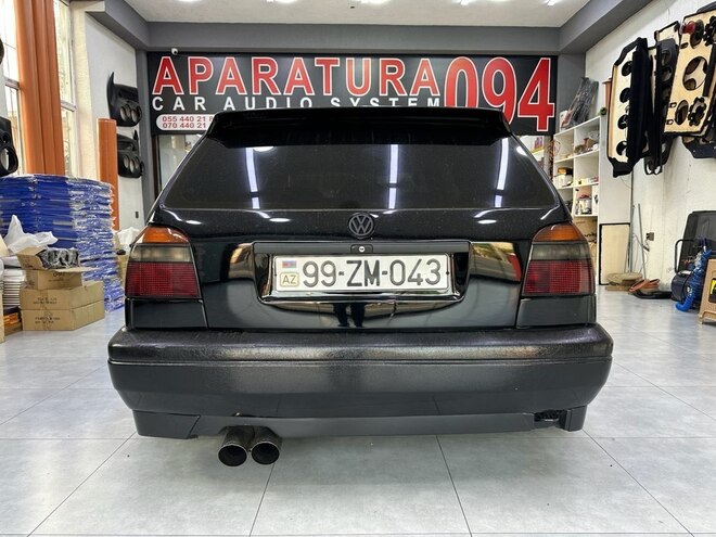 Volkswagen Golf 1997, 100,000 km - 1.8 l - Bakı