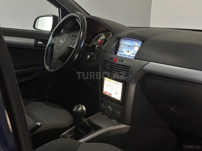 Opel Astra 2006, 197,000 km - 1.4 l - Bakı