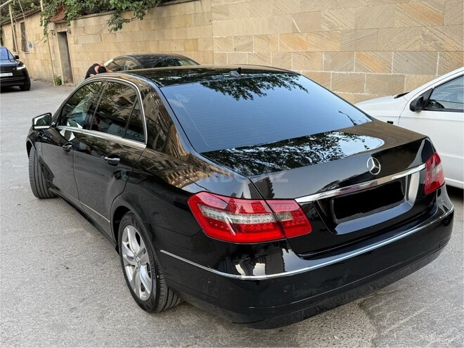 Mercedes E 250 2009, 289,221 km - 2.1 l - Bakı