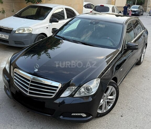 Mercedes E 250 2009, 289,221 km - 2.1 l - Bakı