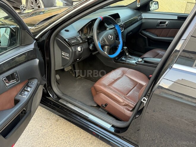 Mercedes E 250 2009, 289,221 km - 2.1 l - Bakı