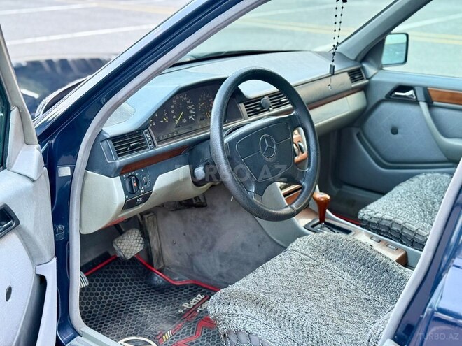 Mercedes E 220 1994, 435,500 km - 2.2 л - Bakı