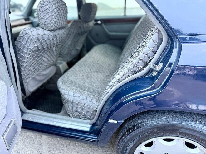 Mercedes E 220 1994, 435,500 km - 2.2 л - Bakı