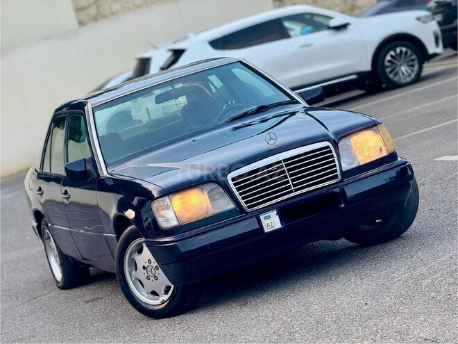 Mercedes E 220 1994, 435,500 km - 2.2 л - Bakı