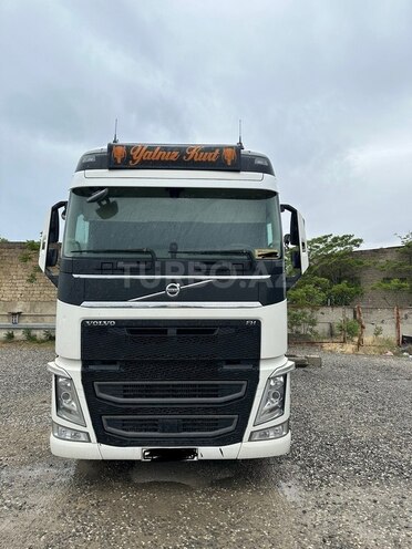 Volvo 460 2015, 1,150,000 km - 12.0 l - Bakı