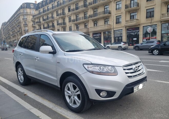 Hyundai Santa Fe 2009, 265,000 km - 2.0 л - Bakı
