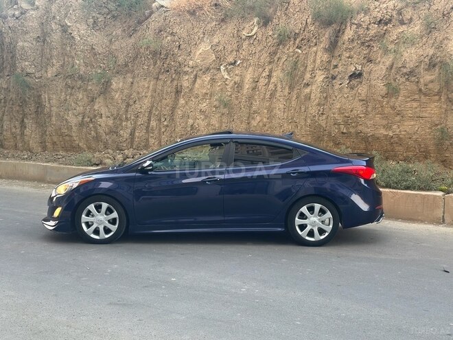 Hyundai Elantra 2013, 215,652 km - 1.8 l - Bakı