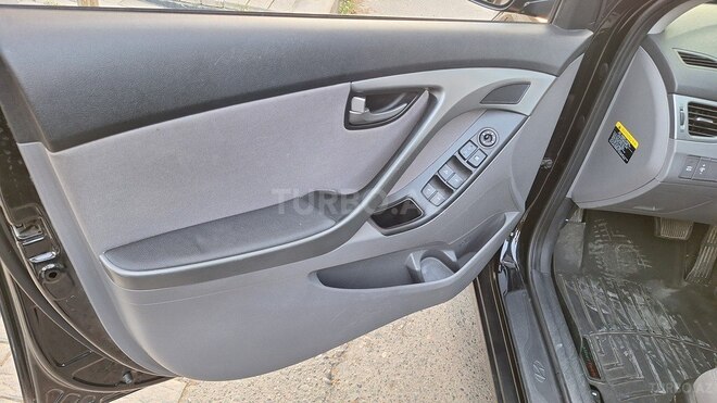 Hyundai Elantra 2015, 158,000 km - 1.8 l - Şəmkir