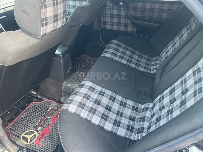 Mercedes C 200 1997, 400,258 km - 2.0 l - Sabirabad