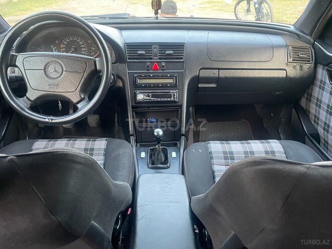 Mercedes C 200 1997, 400,258 km - 2.0 l - Sabirabad