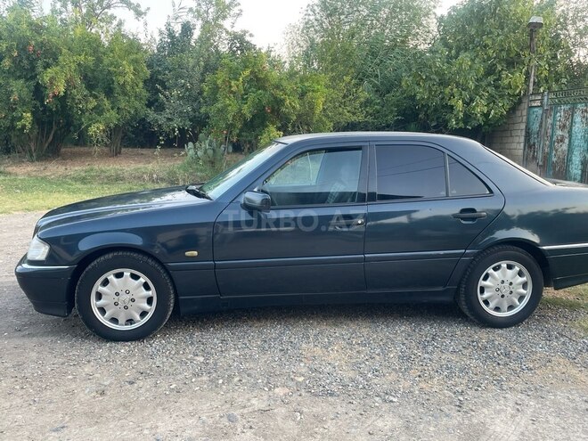 Mercedes C 200 1997, 400,258 km - 2.0 l - Sabirabad
