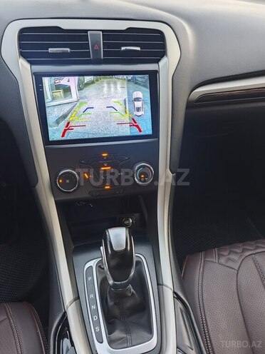 Ford Fusion (North America) 2013, 180,000 km - 1.6 л - Bakı