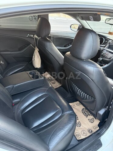 Kia K5 2011, 296,000 km - 2.0 l - Bakı