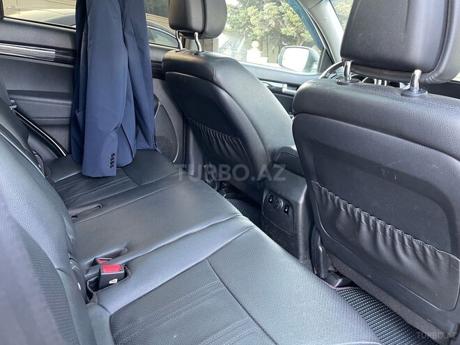 Kia Sorento 2011, 228,000 km - 2.0 l - Bakı