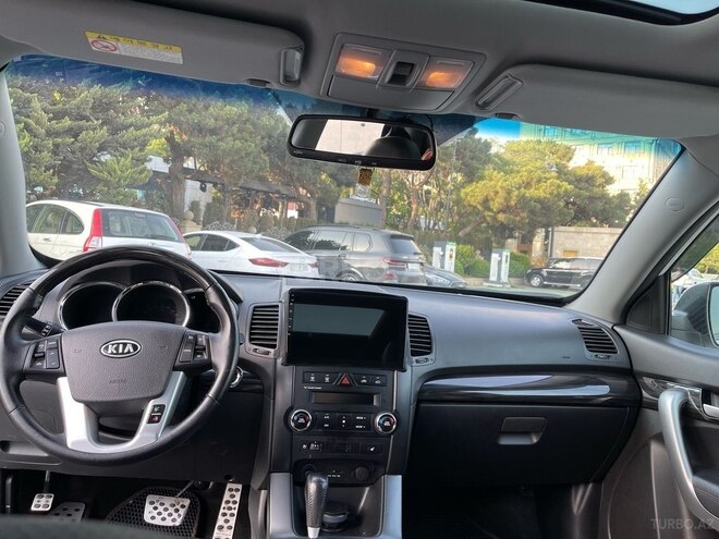 Kia Sorento 2011, 228,000 km - 2.0 l - Bakı