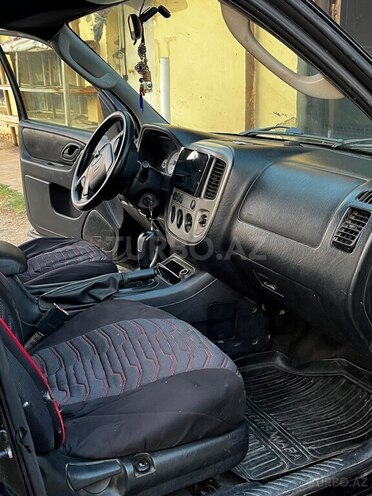 Ford Maverick 2006, 348,000 km - 3.0 l - Goranboy