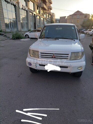 Mitsubishi Pajero io 1999, 200,000 km - 1.8 l - Gəncə