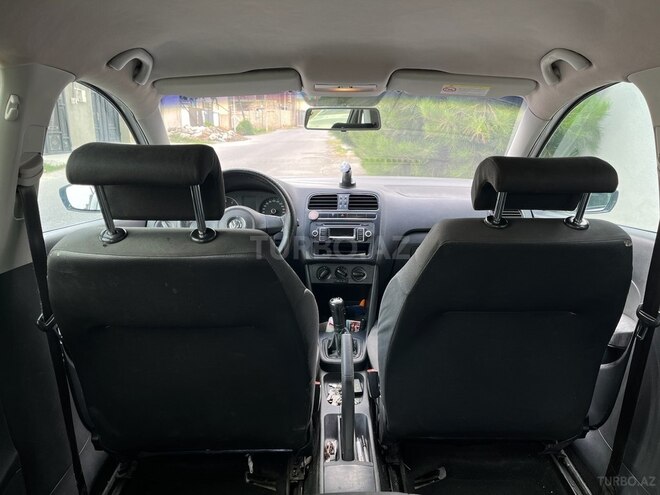 Volkswagen Polo 2012, 241,000 km - 1.4 l - Bakı