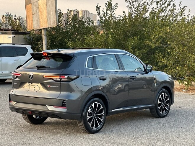Changan CS 55 Plus 2025, 0 km - 1.5 л - Bakı
