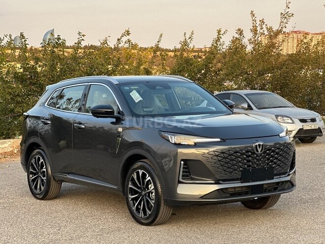 Changan CS 55 Plus 2025, 0 km - 1.5 л - Bakı