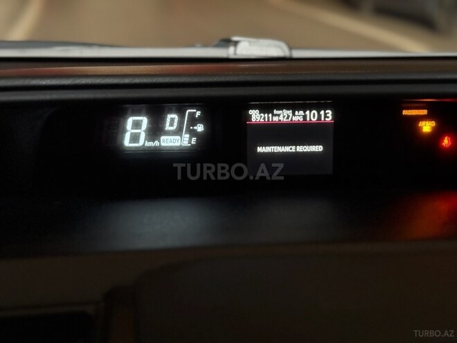 Toyota Prius C 2016, 89,500 km - 1.5 l - Bakı