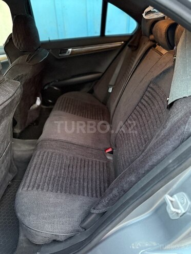Mercedes C 250 4MATIC 2011, 320,000 km - 2.5 l - Bakı