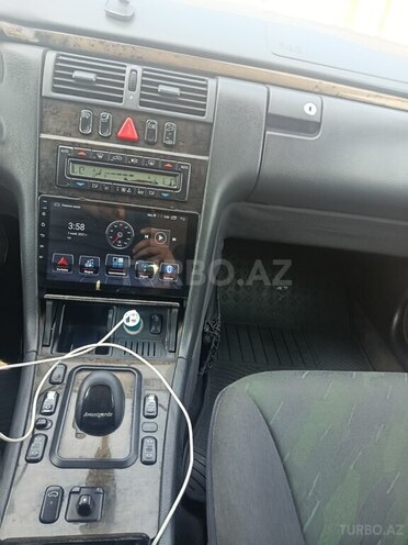 Mercedes E 220 2000, 347,000 km - 2.2 л - İmişli