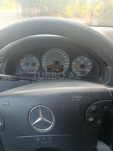 Mercedes E 220 2000, 347,000 km - 2.2 л - İmişli