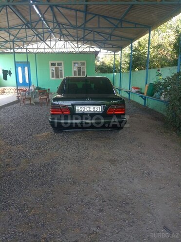 Mercedes E 220 2000, 347,000 km - 2.2 л - İmişli