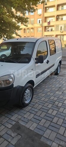 Fiat Doblo 2010, 373,650 km - 1.3 l - İmişli