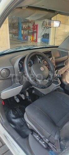Fiat Doblo 2010, 373,650 km - 1.3 l - İmişli