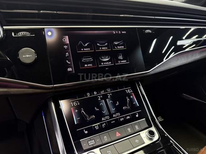 Audi Q7 2020, 65,000 km - 3.0 l - Bakı